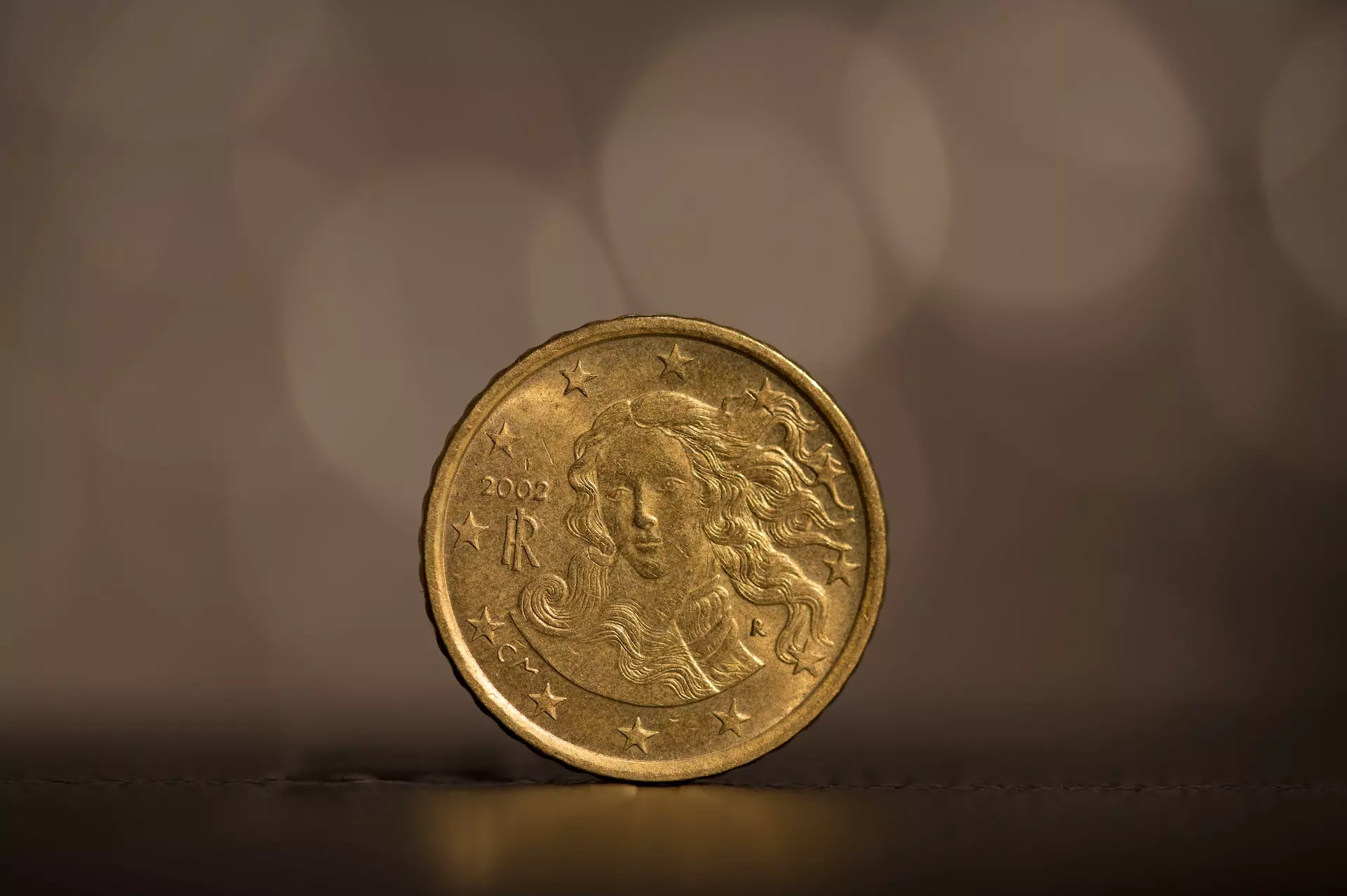 Patyna na złocie - jak się jej pozbyć?